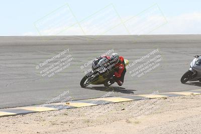 media/Apr-26-2025-BRL Bagger Racing League (Sat) [[9e270f465f]]/8-Twins Unlimited and SBK Race/